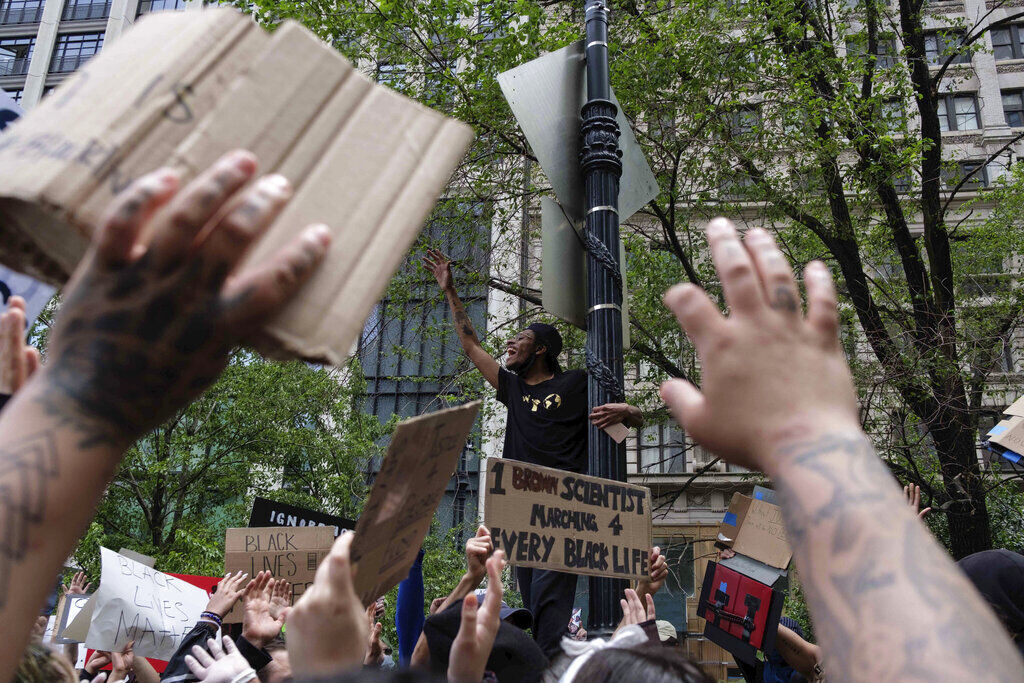 APTOPIX America Protests New York